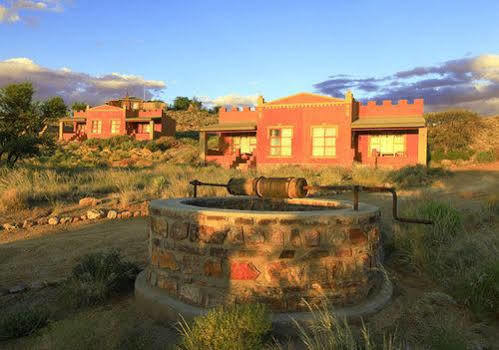 Klein-Aus Vista Desert Horse Inn Eksteriør billede